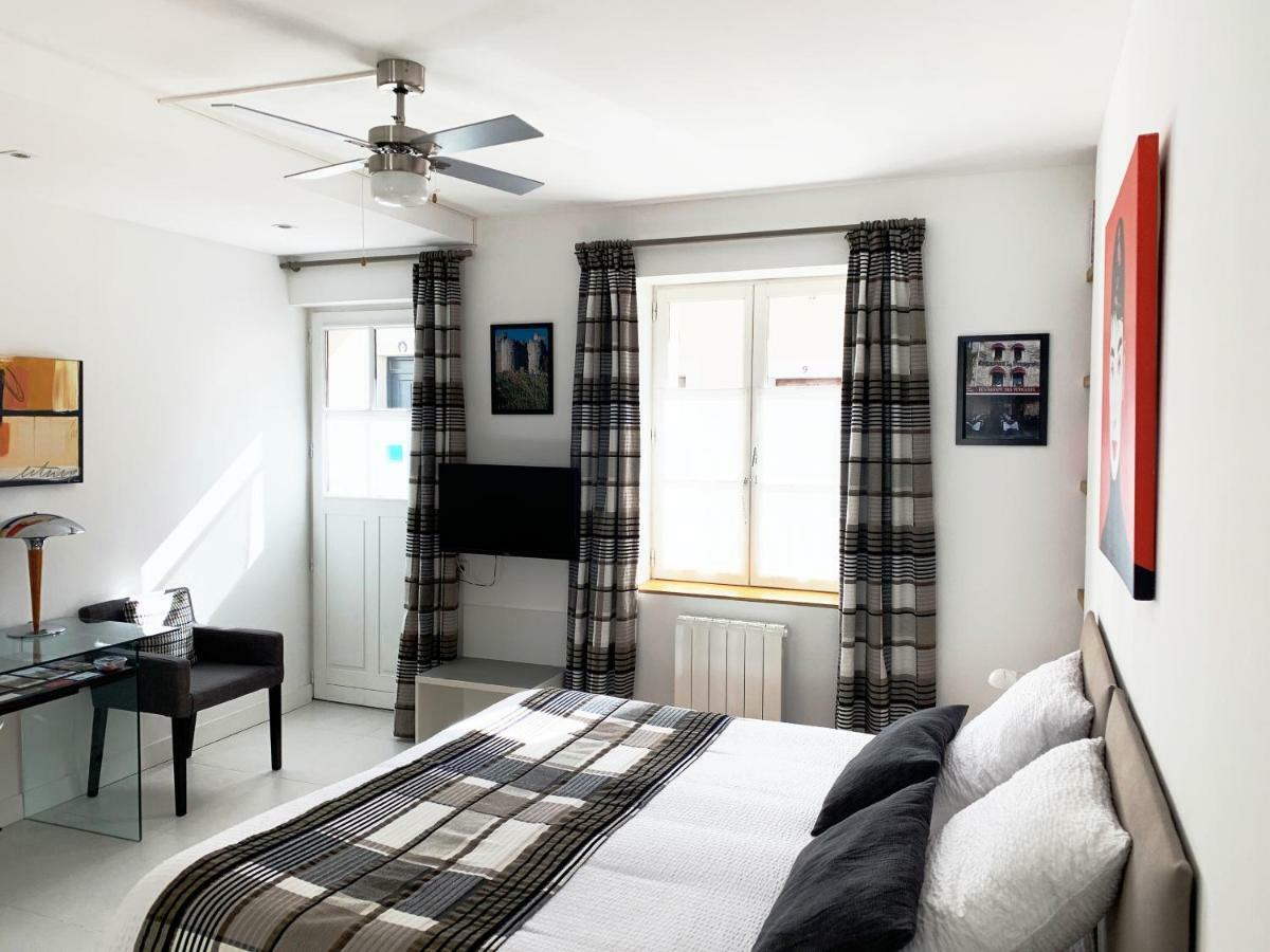 Au Coeur Des Remparts Apartment Aigues-Mortes Ngoại thất bức ảnh